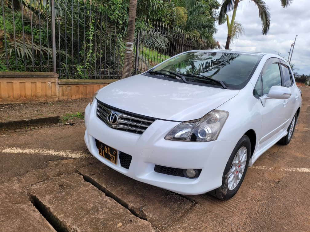 Toyota Blade - Année 2010 - Yaoundé