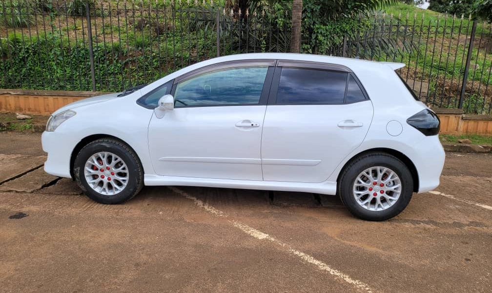 Toyota Blade - Année 2010 - Yaoundé