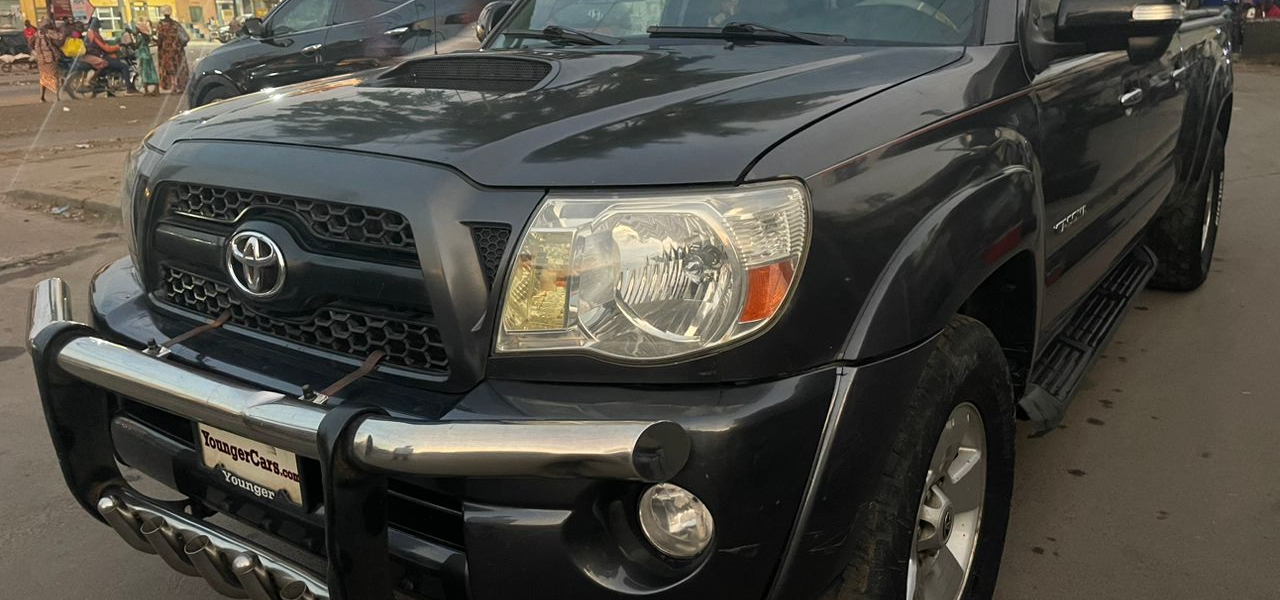 TOYOTA TACOMA 2012 - Douala Cameroun